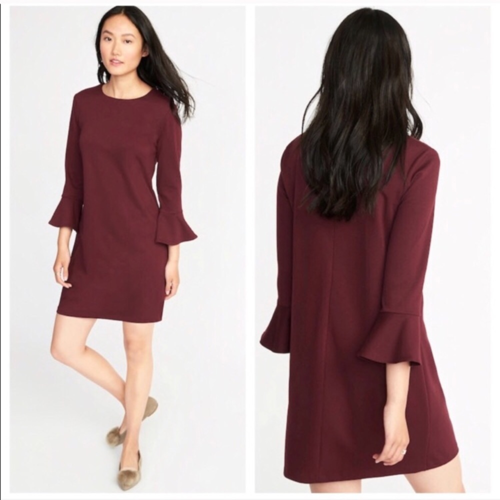 NWOT Petite Flute-Sleeve Shift Dress